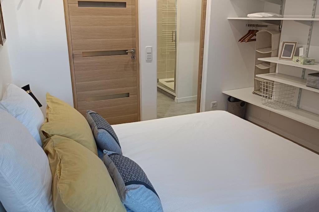 Le Kennedy 3 - Appartement Proche Hopital Châteauroux Extérieur photo