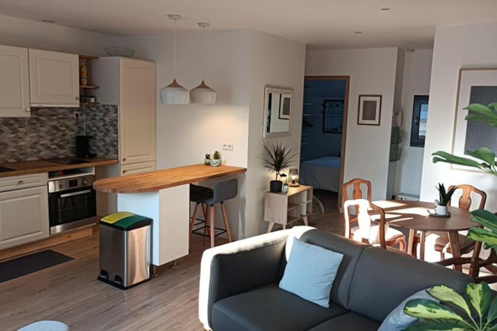 Le Kennedy 3 - Appartement Proche Hopital Châteauroux Extérieur photo